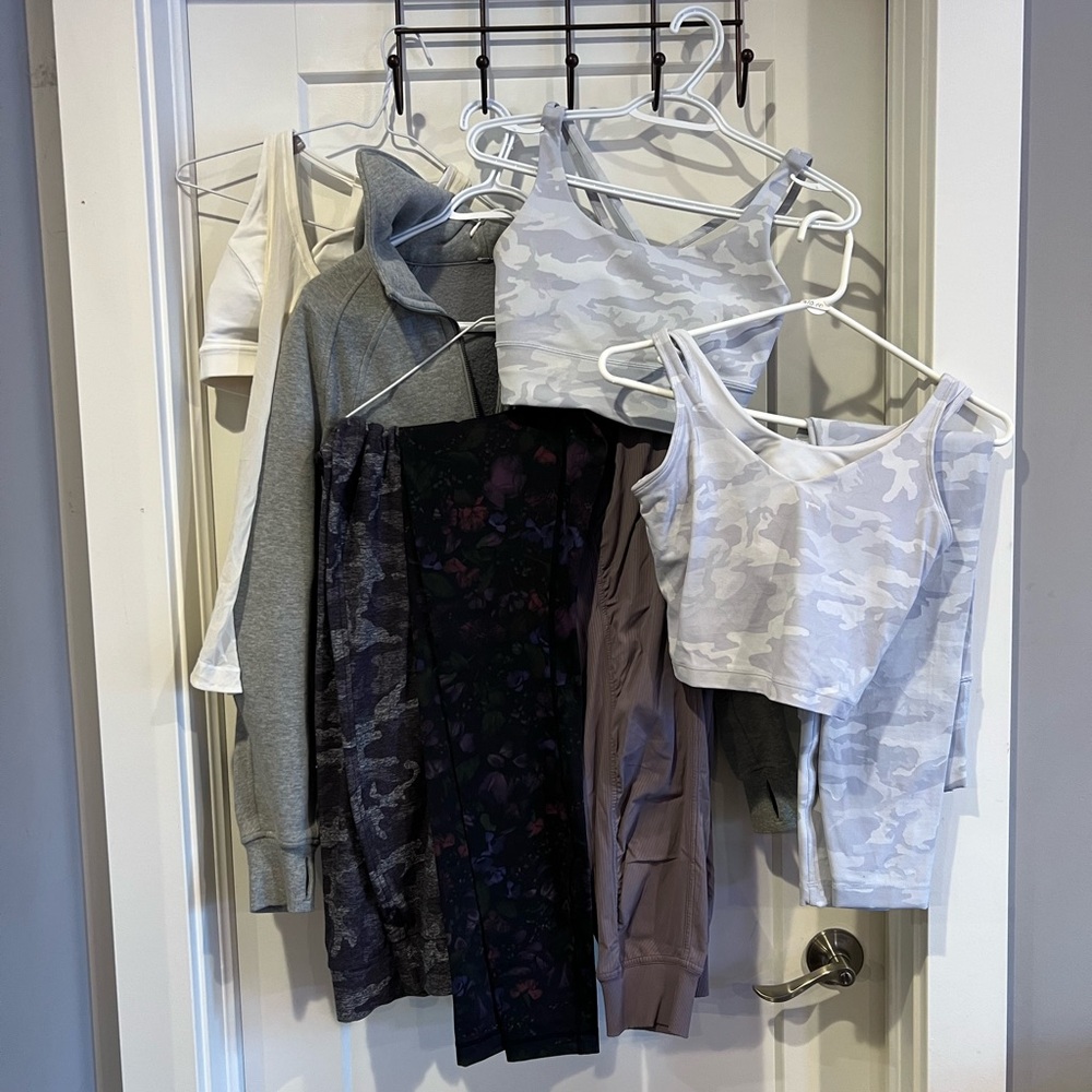 Lululemon bundle size 6